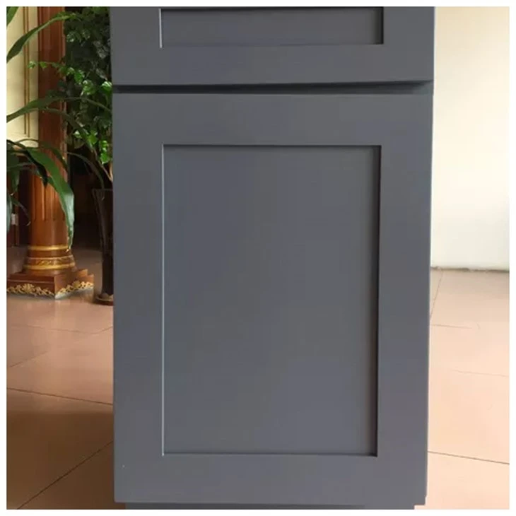 Dulapuri de bucătărie gri Shaker